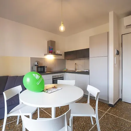 Babyaccommodation Family Ii Pietra Ligure